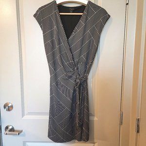 Ann Taylor Black White White Striped Faux Wrap Dress/Size 2P